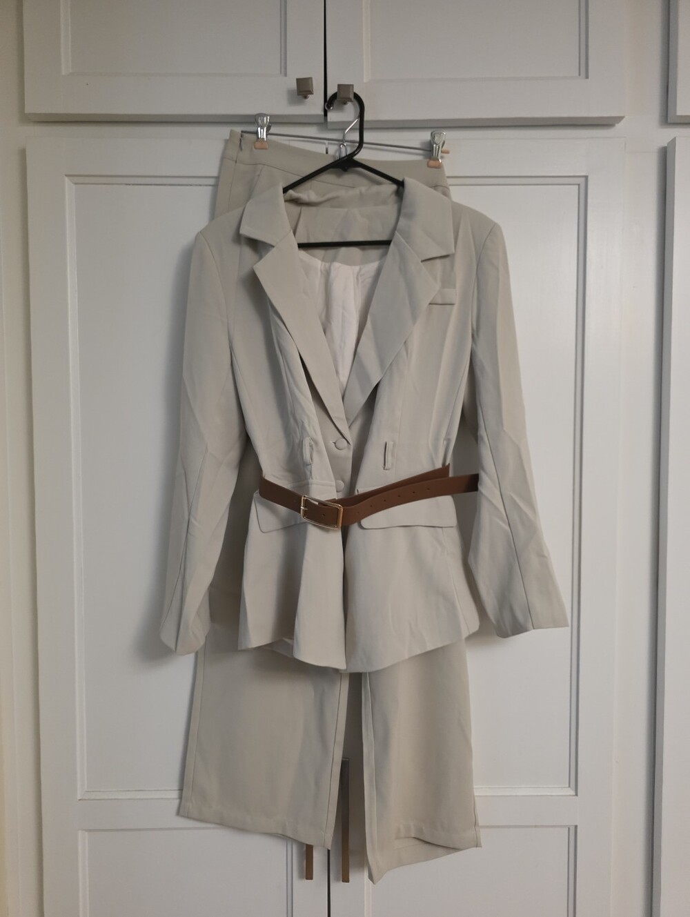 NWOT Shein/Temu Light Beige Women's Tailored Blazer and Skirt Set